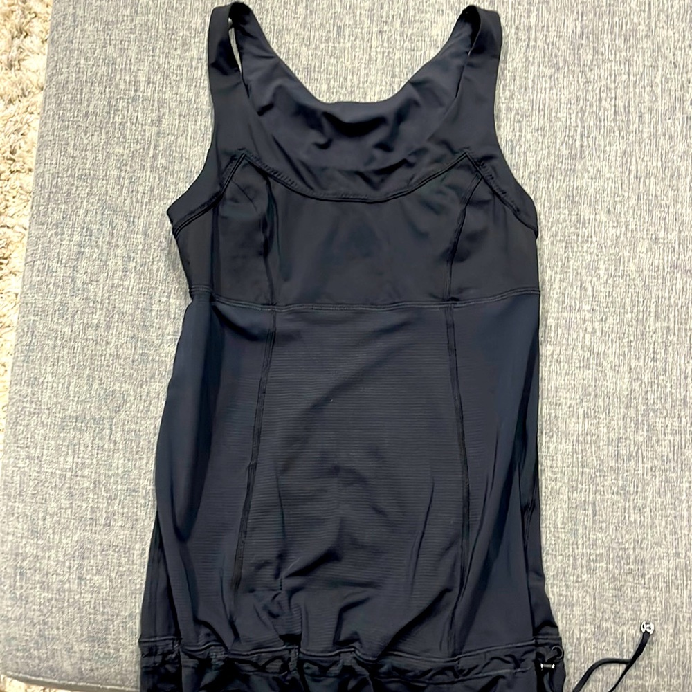 Lululemon Black Tank Adjustable Waist SZ 6-8